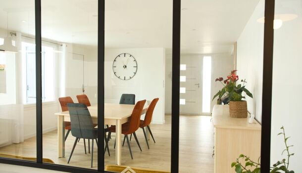 Villa / Maison 11 pièces  à vendre Rochelle (La) 17000