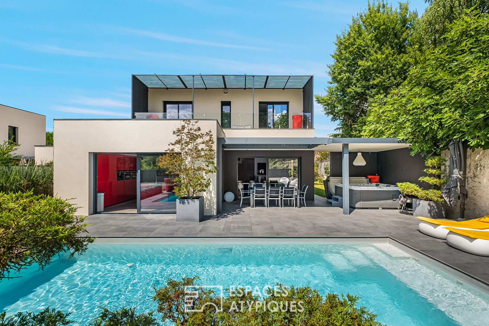 Maison J T4