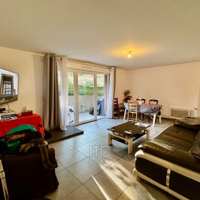 Appartement 2 pièces 220500 €