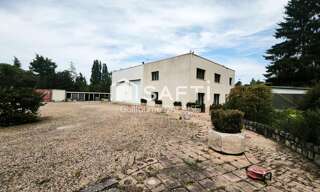 Commerce 9 Pièces 380 m² à vendre à Verneuil-en-Halatte (60550)