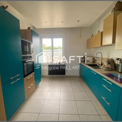 Maison 10 pièces 399000 €