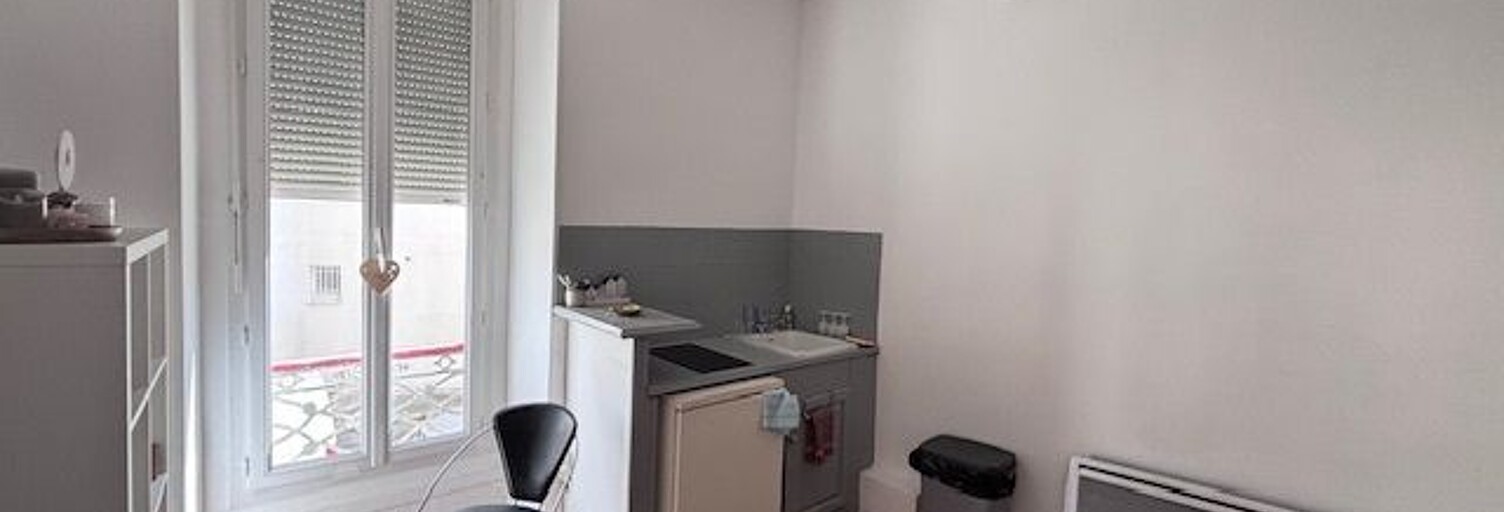 Immeuble  280 m² à vendre à Nîmes (30000)