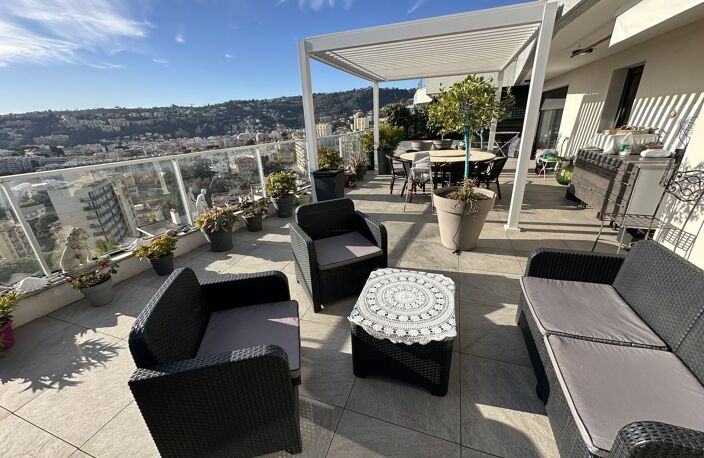4 PIECES DERNIER ETAGE + TERRASSES - VUE PANORAMIQUE MER - C — photo 4