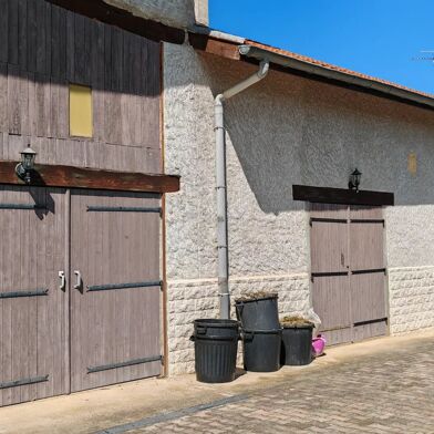 Maison 4 pièces 249900 €