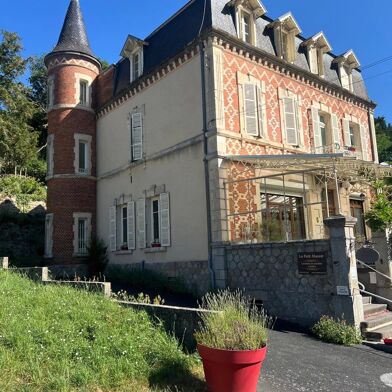 Maison  450000 €