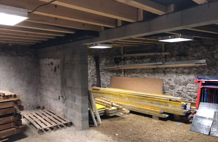 Garage — photo 5