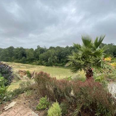 Maison 8 pièces 399000 €