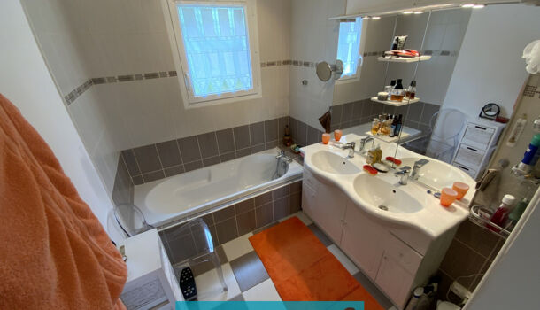 Villa / Maison 6 pièces  à vendre Saintes 17100