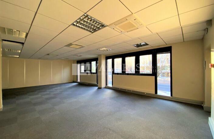 BUREAUX à LOUER — photo 5