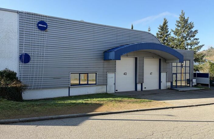 LOCAL D'ACTIVITE / BUREAUX à LOUER — photo 2