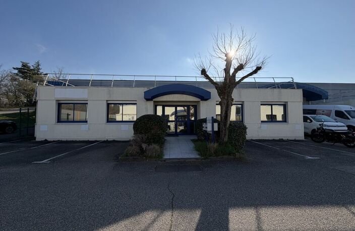 LOCAL D'ACTIVITE / BUREAUX à LOUER — photo 4