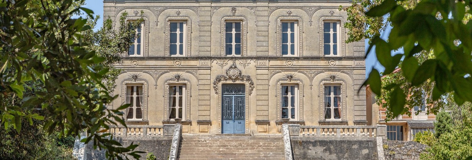 Maison 17 Pièces 484 m² à vendre à Blaye (33390)