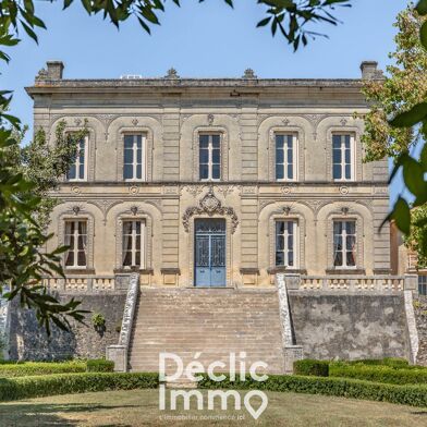Maison 17 pièces 745000 €