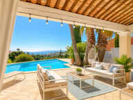 A VENDRE VILLA VUE MER DE PLAIN PIED AUX ISSAMBRES DE 111M² AVEC 3 CHAMBRES PISCINE ET GARAGE — photo 3