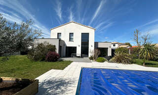 Maison 5 Pièces 181 m² à louer à Basse-Goulaine (44115)