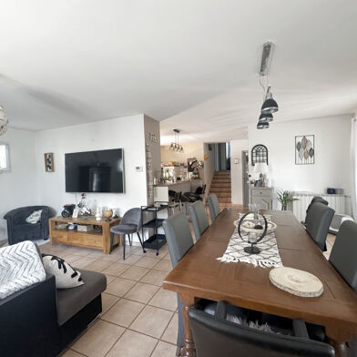 Maison 5 pièces 299000 €