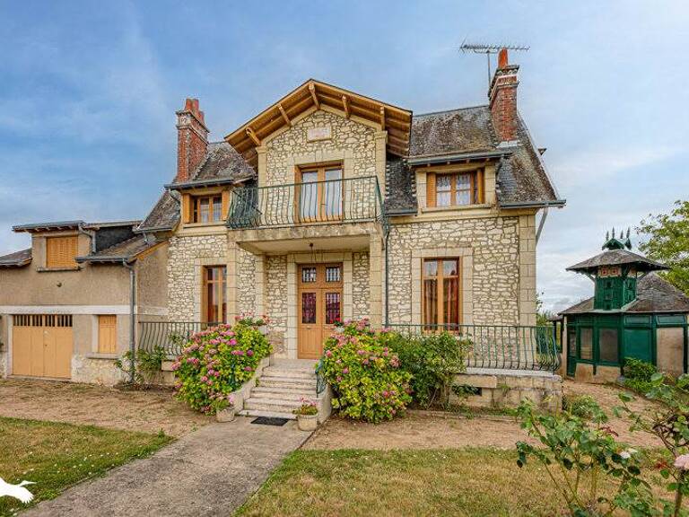 Maison de bourg de 6 pièces principales — photo 1