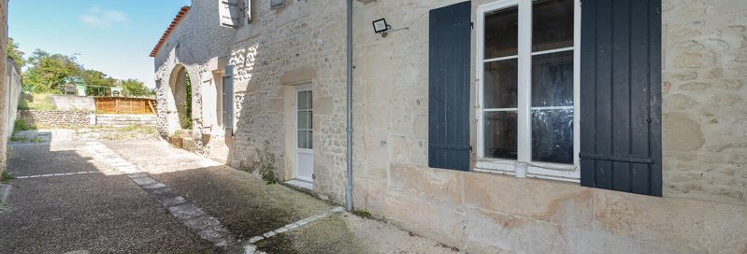 Maison 5 Pièces 177 m² à vendre à Saint-Ciers-du-Taillon (17240)