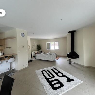 Maison 6 pièces 549000 €