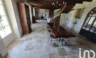 Maison 8 Pièces 210 m² à vendre à Montmoreau (16190)