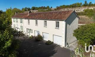 Maison 8 Pièces 210 m² à vendre à Montmoreau (16190)