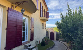 Maison 8 Pièces 258 m² à vendre à Carqueiranne (83320)