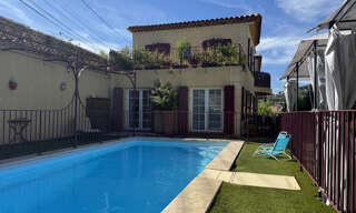 Maison 8 Pièces 258 m² à vendre à Carqueiranne (83320)