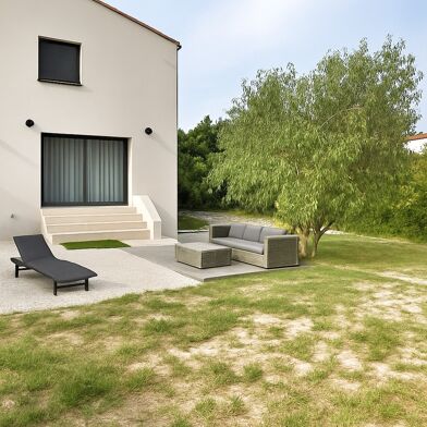 Maison 4 pièces 299900 €