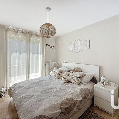 Maison 5 pièces 370000 €