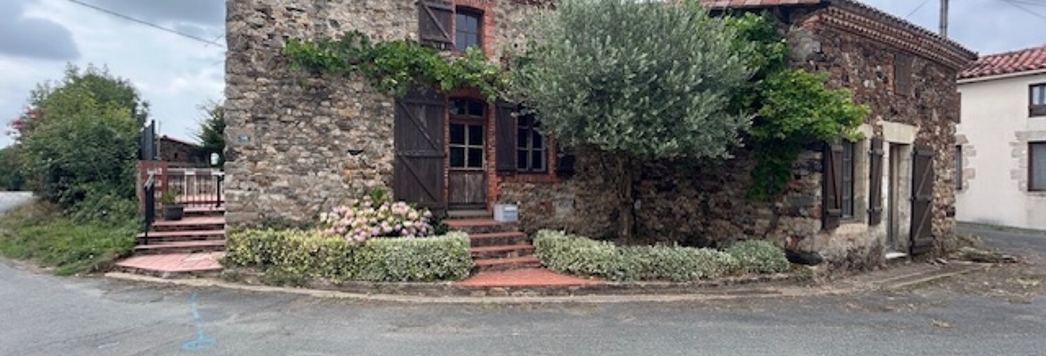 Maison 6 Pièces 146 m² à vendre à Essarts-en-Bocage (85140)