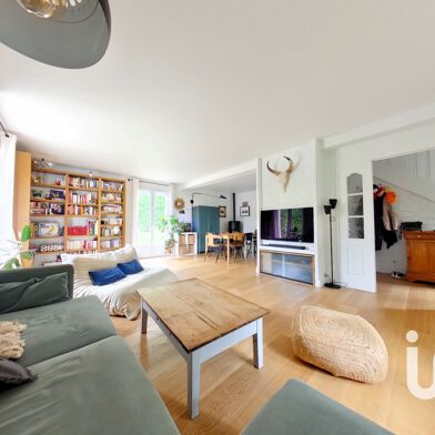 Maison 7 pièces 439000 €