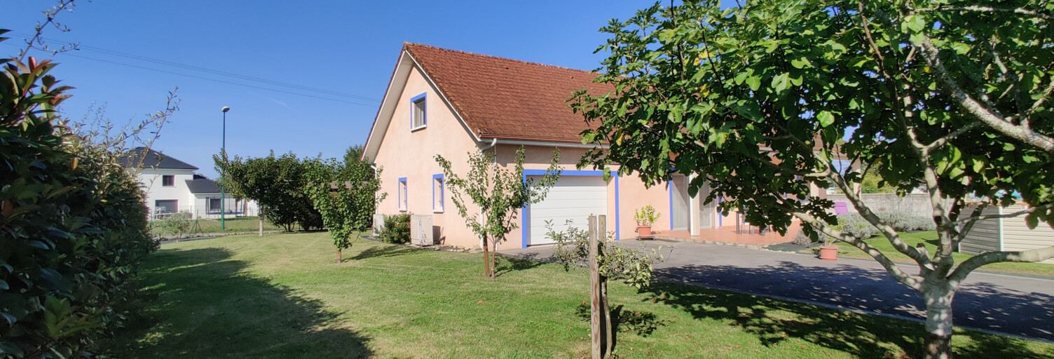 Maison 4 Pièces 158 m² à vendre à Susmiou (64190)