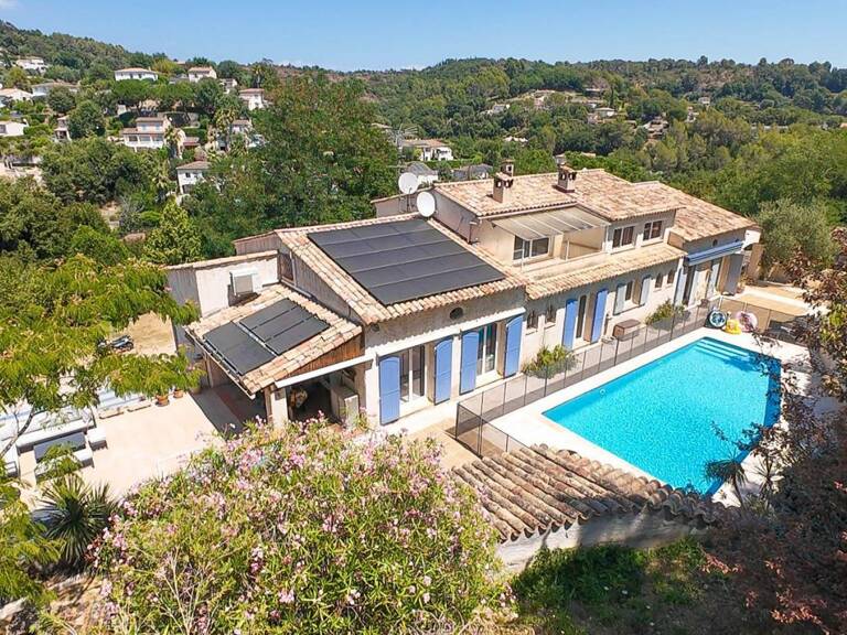 Propriété composée de deux villas mitoyennes — photo 1