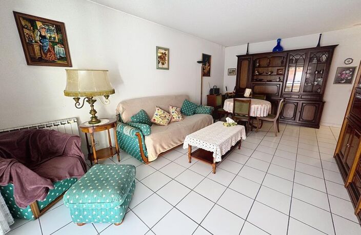 Beau T3 traversant de 65m² donnant sur une grande terrasse, cave et ascenseur – Résidence sécurisée — photo 3