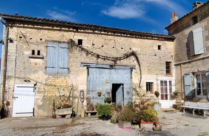 RUFFEC / COURCOME MAISON 168m², GRANGE, TERRAIN 1908 m² CLOS — photo 5
