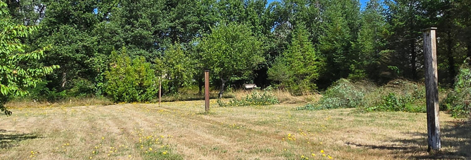 Terrain  1068 m² à vendre à Oradour-sur-Glane (87520)