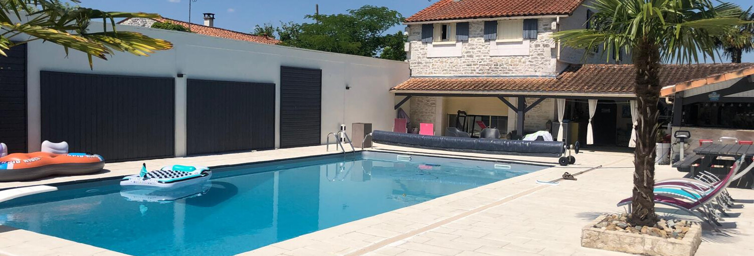 Maison 8 Pièces 205 m² à vendre à Saujon (17600)