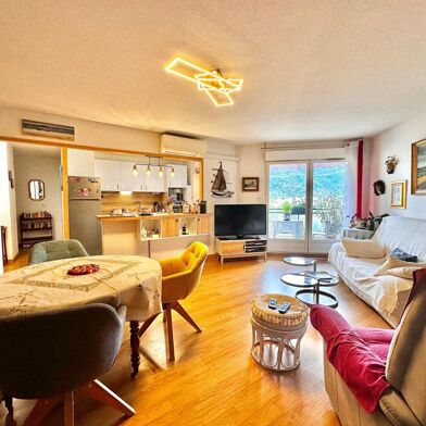 Appartement 3 pièces 275000 €