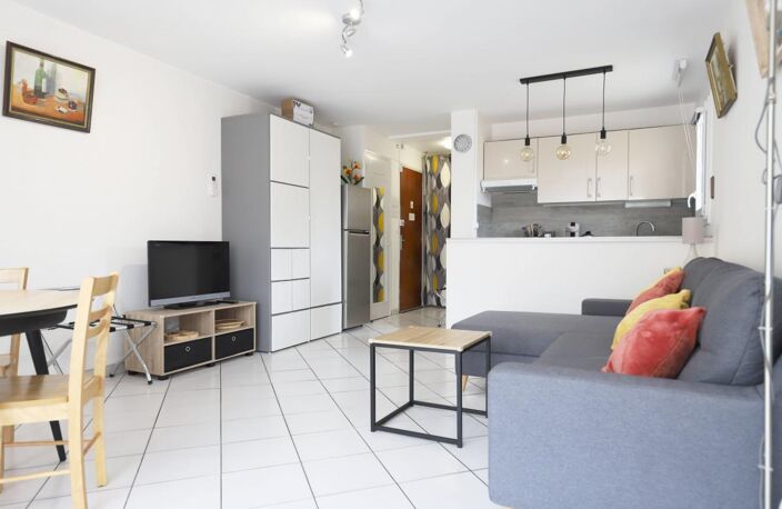 Appartement À Vendre — photo 2