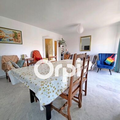 Appartement 4 pièces 185000 €
