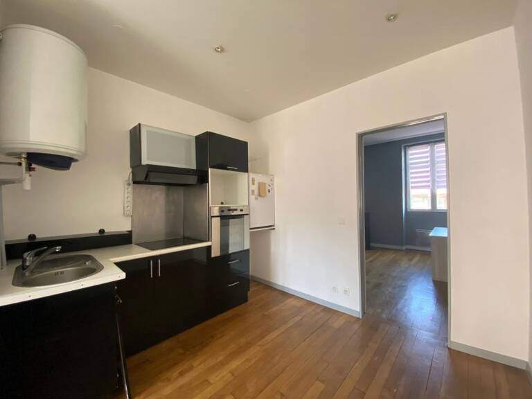 STUDIO POUR INVESTISSEMENT LOCATIF — photo 1