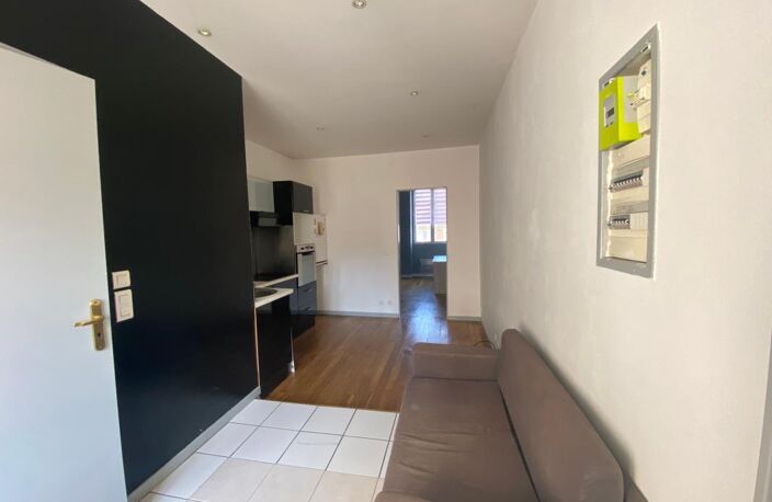 STUDIO POUR INVESTISSEMENT LOCATIF — photo 2