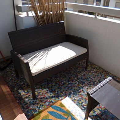 Appartement 2 pièces 884 €