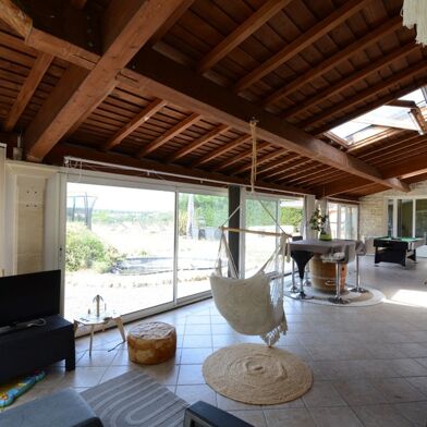 Maison 8 pièces 399900 €