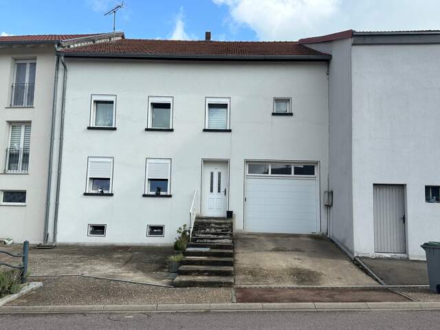 Maison de village à vendre 7 pièces DENTING (57)   À VENDRE – avec potentiel et dépendance — photo du bien