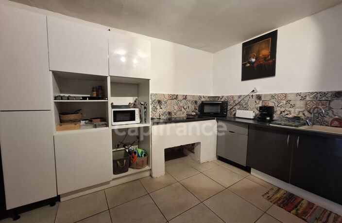 A vendre - Maison de Bourg Atypique et Rénovée – Vue Mer et Montagne – Saint-Pierre (972) — photo 3