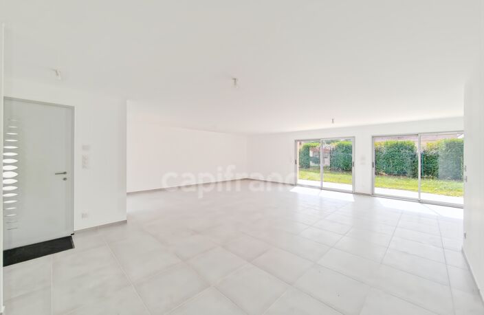 A vendre à Demigny (71) maison neuve de 146 m² 6 pièces 4 chambres 684 m² de terrain ! — photo 2