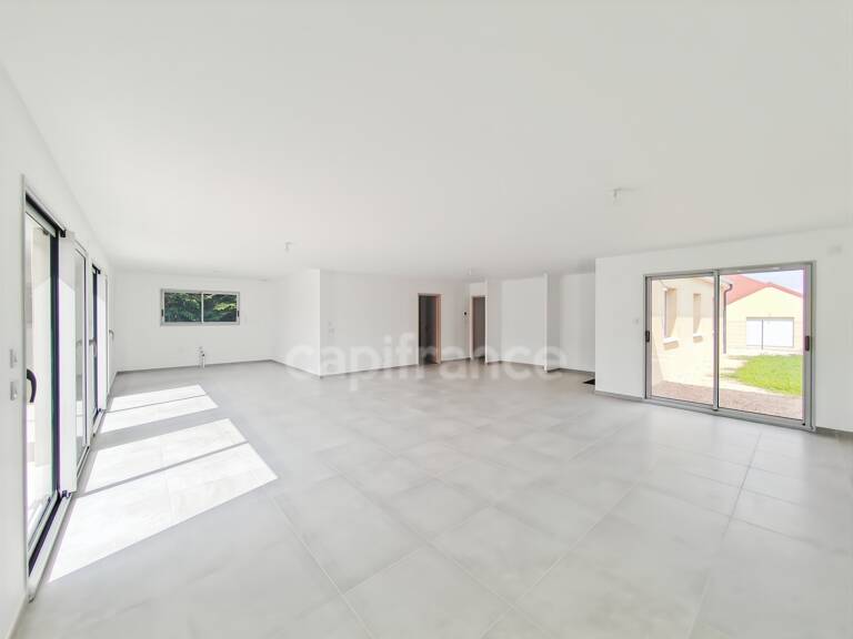 A vendre à Demigny (71) maison neuve de 146 m² 6 pièces 4 chambres 684 m² de terrain ! — photo 1
