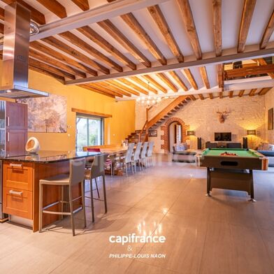 Maison 10 pièces 649900 €