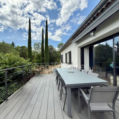 Maison 7 pièces 489900 €